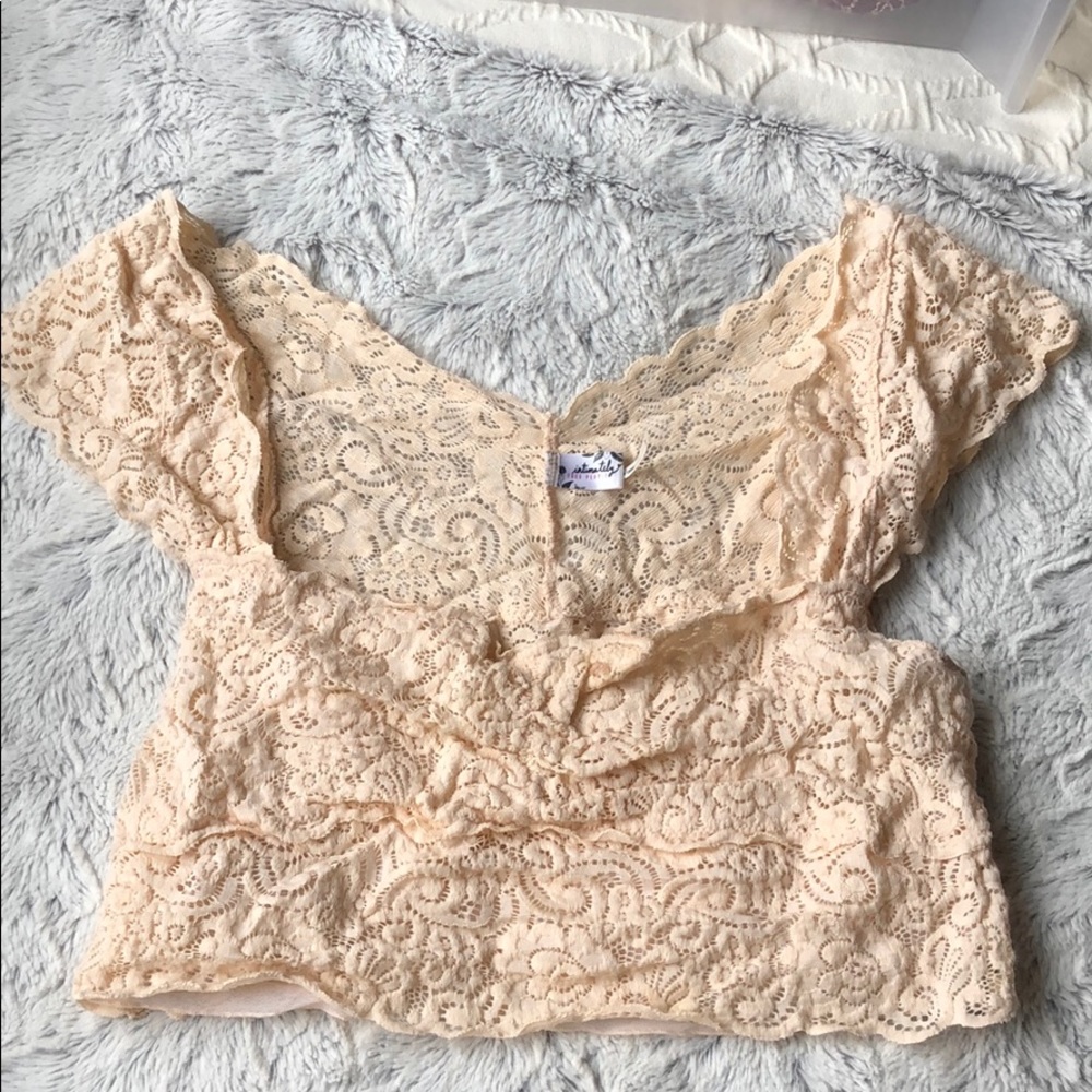 Free People Lace Crop Top 👚